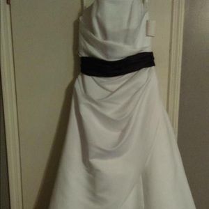 David’s Bridal wedding gown